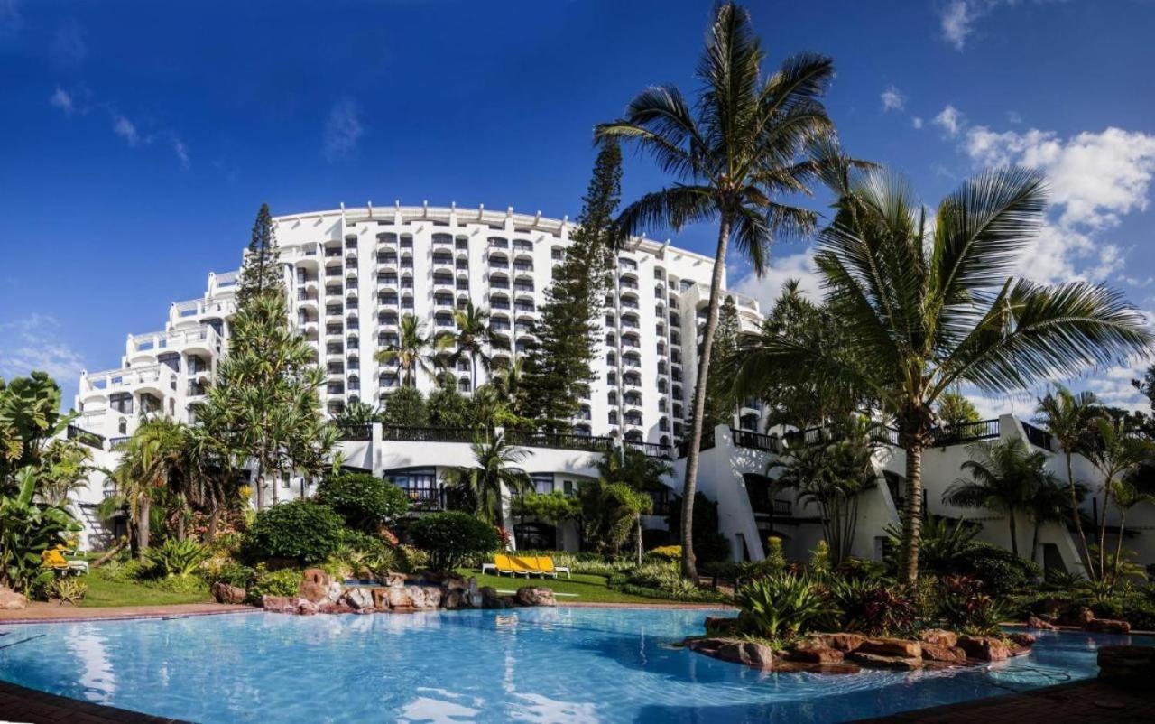 Cabana Beach Resort Umhlanga Exterior photo